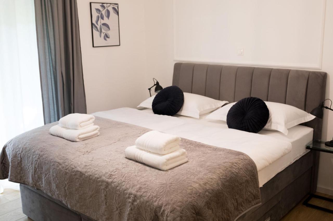 Luxury Rooms With Balcony Zadar Exterior photo